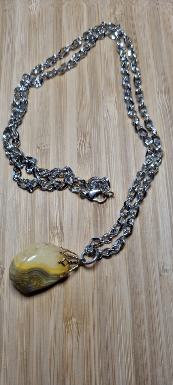 Agate Mineral Necklace