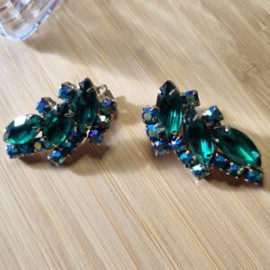 Vintage Emerald Crystal Earring