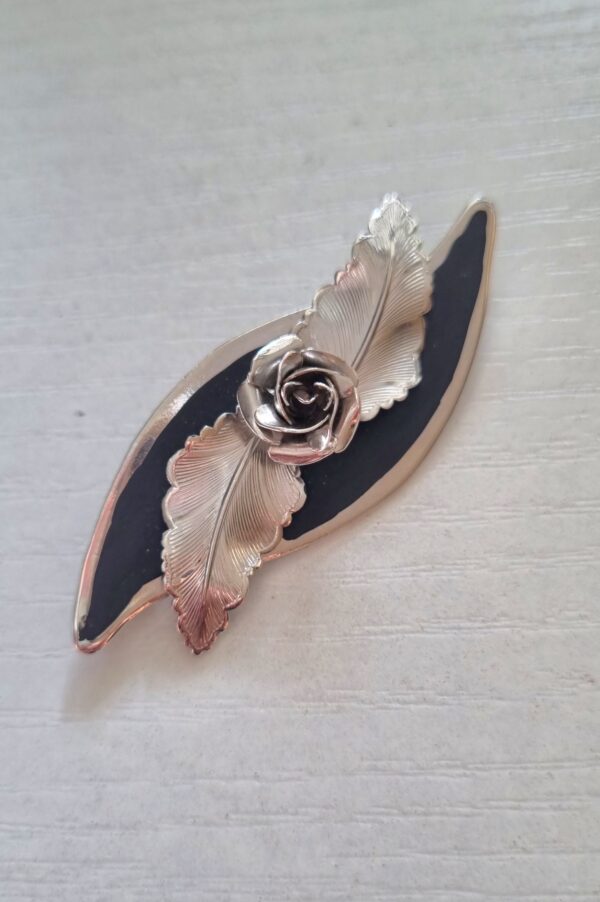 Vintage Silver brooch